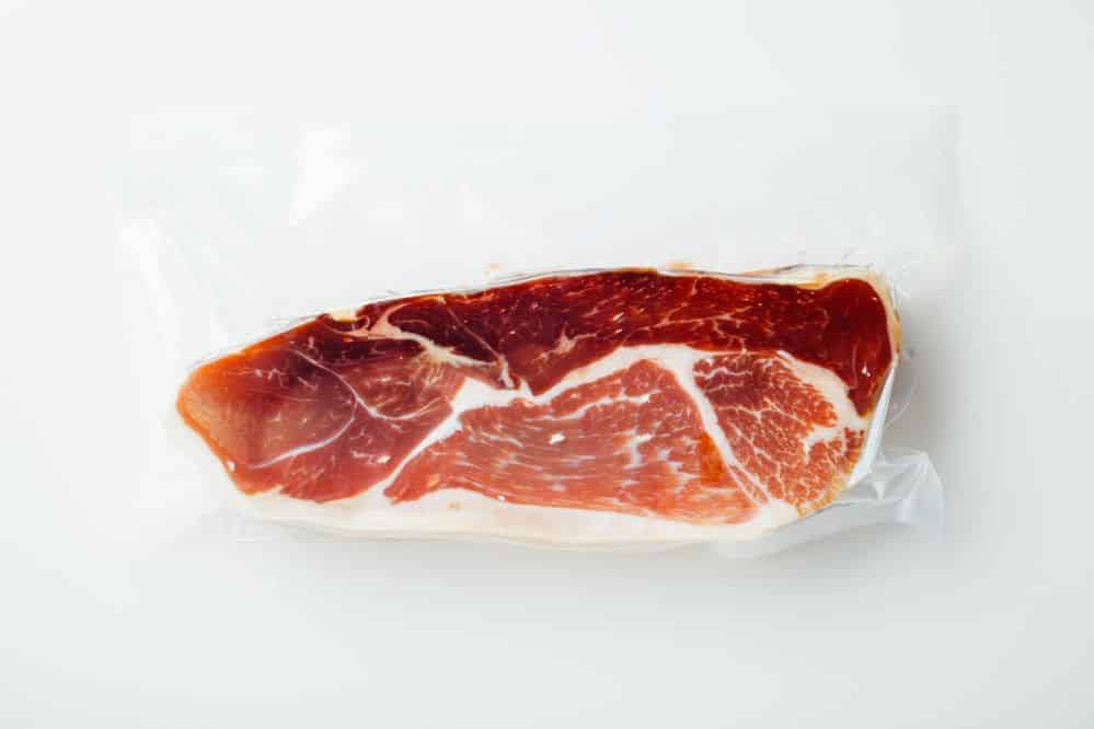 How to Preserve a Boneless Ham